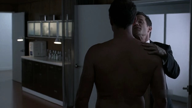 Charmed-Online-dot-NL-NipTuck6x17-1609.jpg