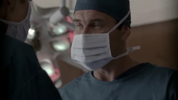 Charmed-Online-dot-NL-NipTuck6x18-0711.jpg