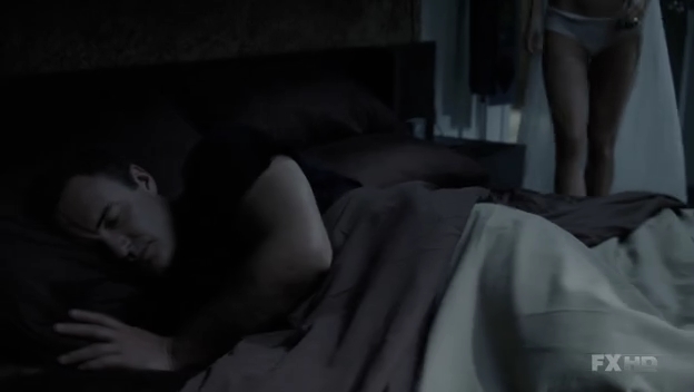 Charmed-Online-dot-NL-NipTuck6x19-1112.jpg Charmed-Online-dot-NL-NipTuck6x19-1112.jpg