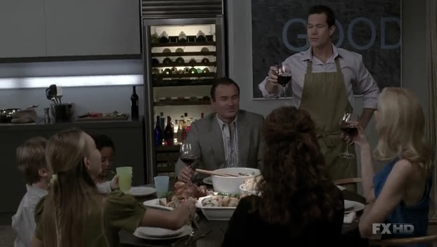 Charmed-Online-dot-NL-NipTuck6x19-1995.jpg Charmed-Online-dot-NL-NipTuck6x19-1995.jpg