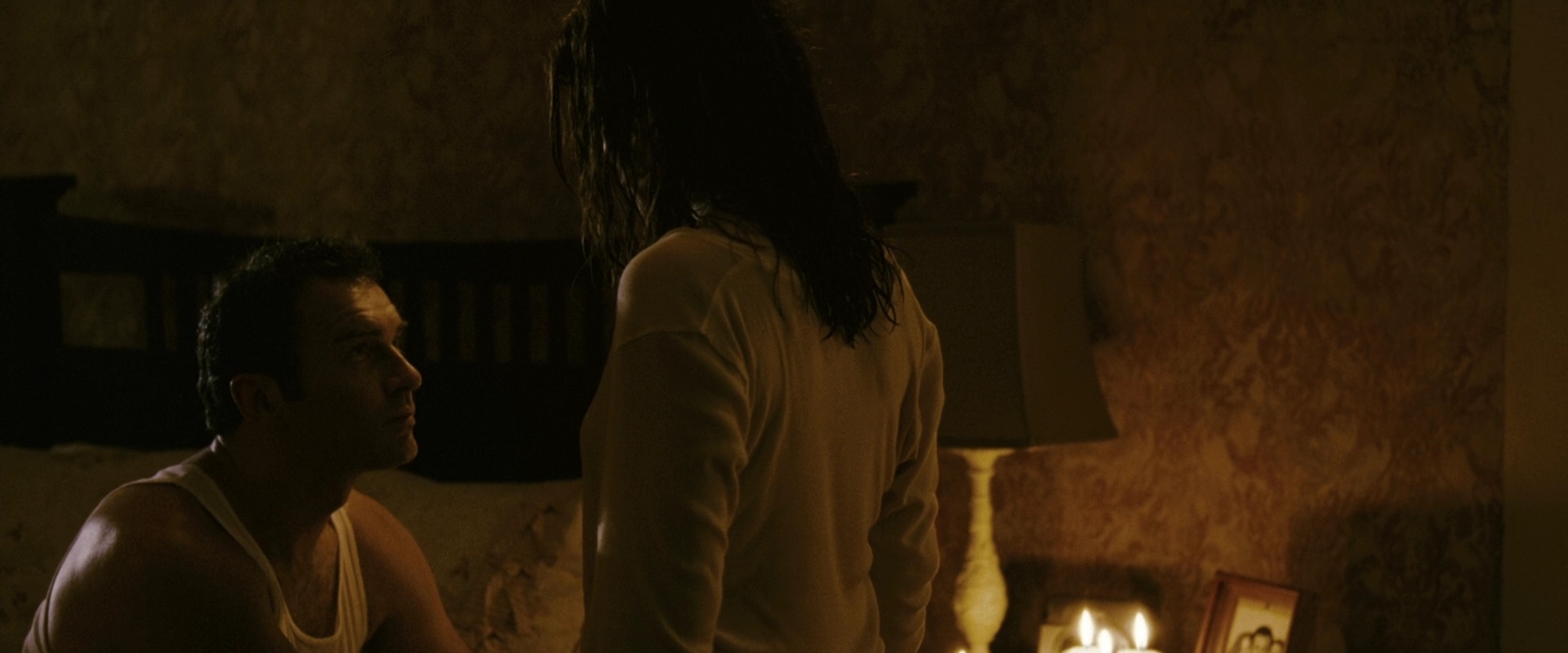 Charmed-Online-dot-NL-Premonition4719.jpg Charmed-Online-dot-NL-Premonition4719.jpg