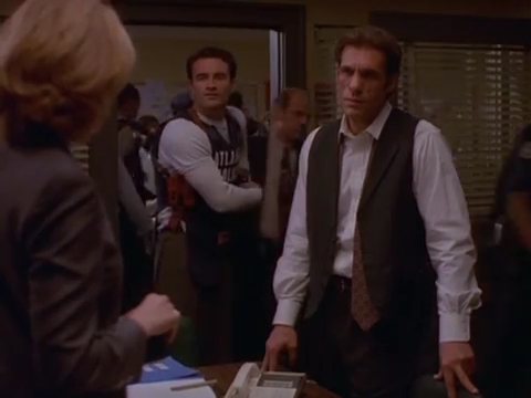 Charmed-Online-nl_Profiler1x01-1470.jpg Charmed-Online-nl_Profiler1x01-1470.jpg