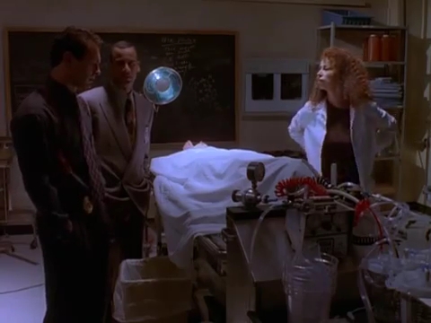 Charmed-Online-nl_Profiler1x01-2029.jpg Charmed-Online-nl_Profiler1x01-2029.jpg