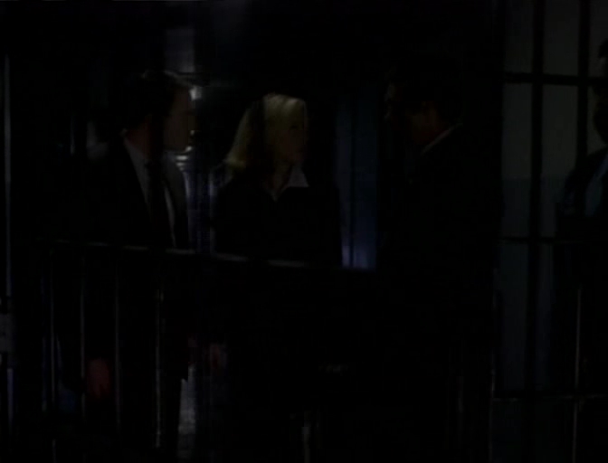 Charmed-Online-nl_Profiler1x08-2200.jpg Charmed-Online-nl_Profiler1x08-2200.jpg