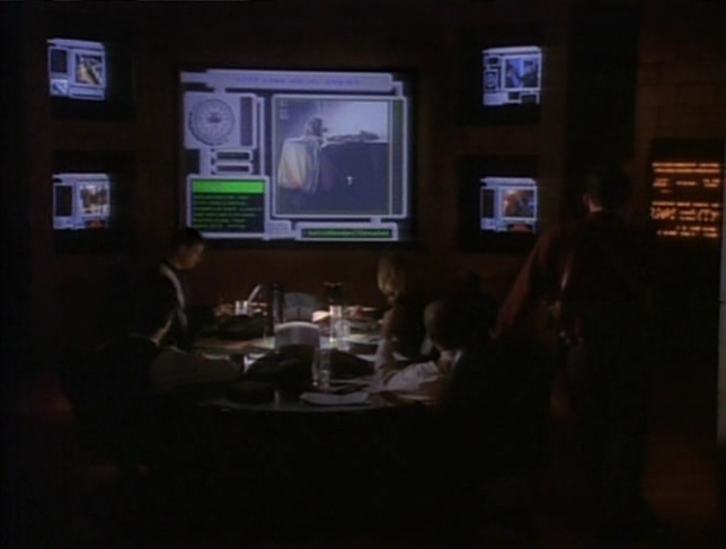 Charmed-Online-nl_Profiler1x12-0812.jpg Charmed-Online-nl_Profiler1x12-0812.jpg