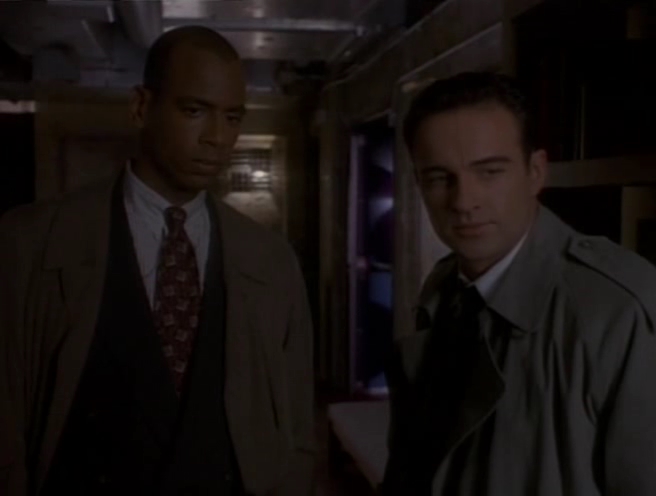 Charmed-Online-nl_Profiler1x12-1701.jpg Charmed-Online-nl_Profiler1x12-1701.jpg