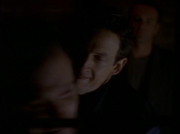 VampireDiariesWorld-nl_Profiler1x18-2005.jpg