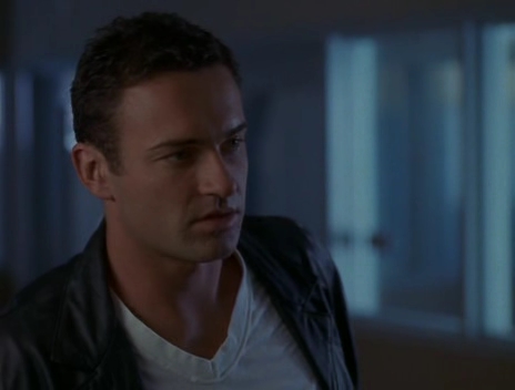 Charmed-Online-nl_Profiler2x01-1079.jpg Charmed-Online-nl_Profiler2x01-1079.jpg