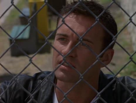 Charmed-Online-nl_Profiler2x01-1618.jpg Charmed-Online-nl_Profiler2x01-1618.jpg