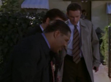 Charmed-Online-nl_Profiler2x02-0079.jpg