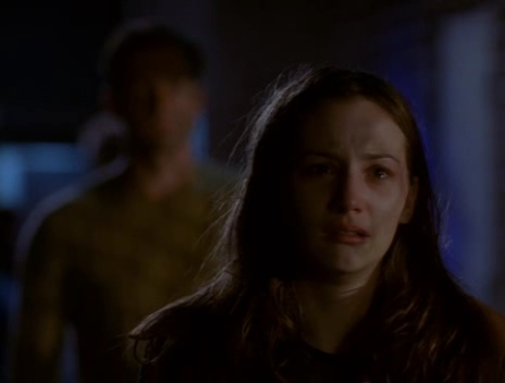 Charmed-Online-nl_Profiler2x03-2000.jpg Charmed-Online-nl_Profiler2x03-2000.jpg