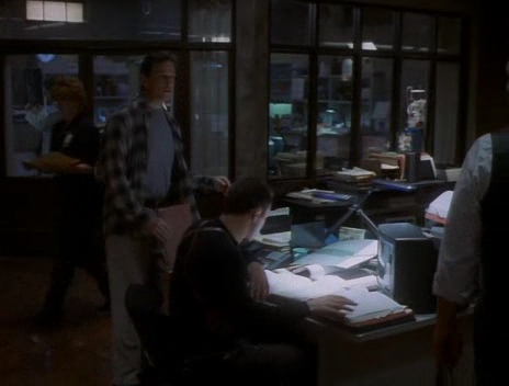 Charmed-Online-nl_Profiler2x05-1998.jpg Charmed-Online-nl_Profiler2x05-1998.jpg