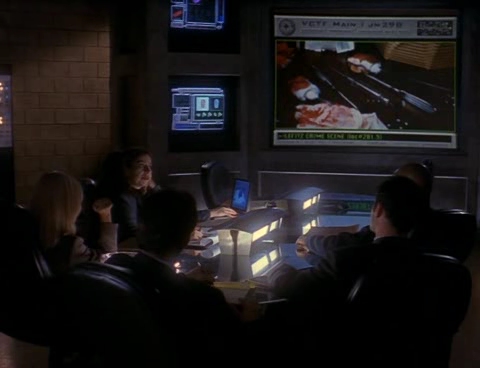 Charmed-Online-nl_Profiler2x10-0606.jpg Charmed-Online-nl_Profiler2x10-0606.jpg