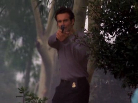 Charmed-Online-dot-nl_Profiler3x02-1992.jpg Charmed-Online-dot-nl_Profiler3x02-1992.jpg