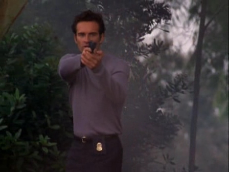 Charmed-Online-dot-nl_Profiler3x02-1996.jpg Charmed-Online-dot-nl_Profiler3x02-1996.jpg