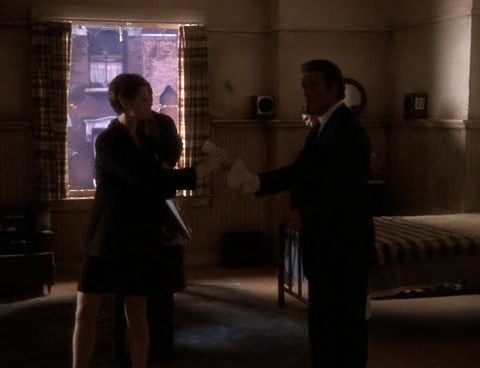 Charmed-Online-dot-nl_Profiler3x06-1984.jpg Charmed-Online-dot-nl_Profiler3x06-1984.jpg