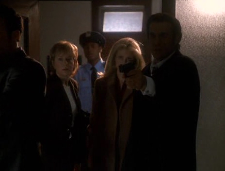 Charmed-Online-dot-nl_Profiler3x10-2320.jpg Charmed-Online-dot-nl_Profiler3x10-2320.jpg