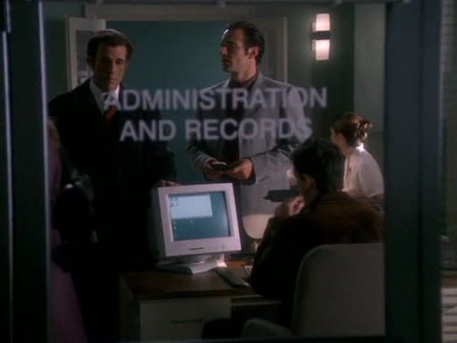 Charmed-Online-dot-nl_Profiler3x16-2001.jpg Charmed-Online-dot-nl_Profiler3x16-2001.jpg