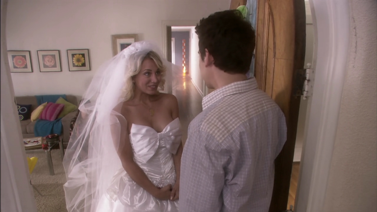 Charmed-Online_dot_nl-CougarClub4670.jpg