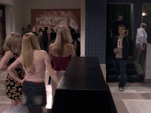 Charmed-Online_dot_nl-8SimpleRules-1x010391.jpg