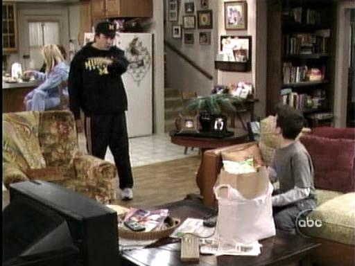 Charmed-Online_dot_nl-8SimpleRules-1x020904.jpg