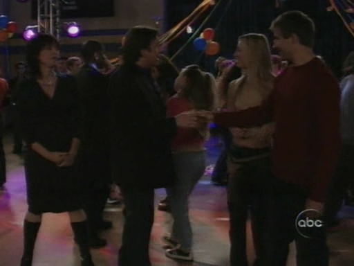 Charmed-Online_dot_nl-8SimpleRules-1x05-0833.jpg