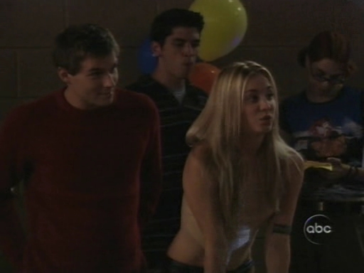 Charmed-Online_dot_nl-8SimpleRules-1x05-0893.jpg