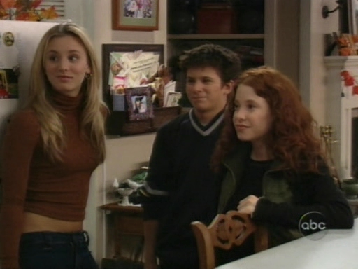 Charmed-Online_dot_nl-8SimpleRules-1x07-0358.jpg