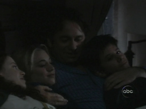 Charmed-Online_dot_nl-8SimpleRules-1x07-0960.jpg