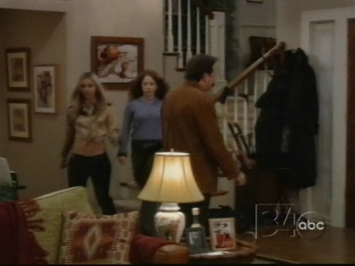 Charmed-Online_dot_nl-8SimpleRules-1x08-0028.jpg