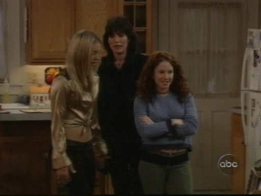 Charmed-Online_dot_nl-8SimpleRules-1x08-0063.jpg