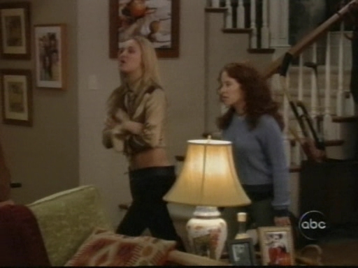 Charmed-Online_dot_nl-8SimpleRules-1x08-0085.jpg