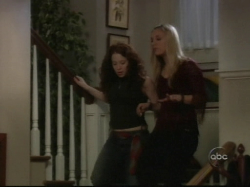 Charmed-Online_dot_nl-8SimpleRules-1x08-0466.jpg