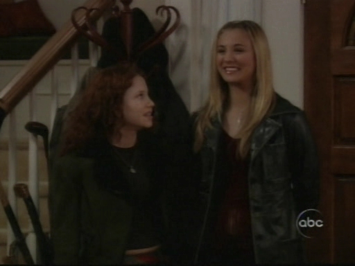 Charmed-Online_dot_nl-8SimpleRules-1x08-0606.jpg