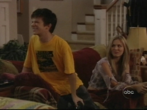 Charmed-Online_dot_nl-8SimpleRules-1x09-0056.jpg