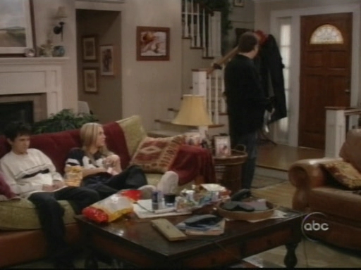 Charmed-Online_dot_nl-8SimpleRules-1x09-0653.jpg
