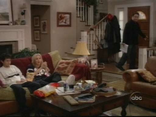 Charmed-Online_dot_nl-8SimpleRules-1x09-0655.jpg