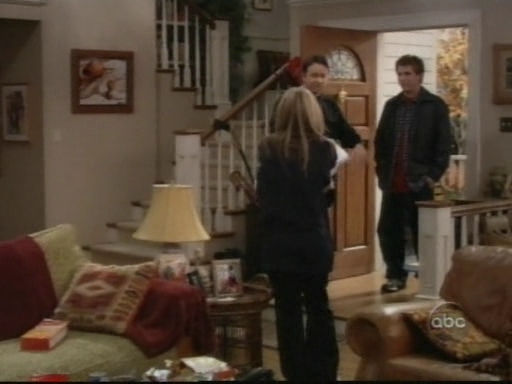 Charmed-Online_dot_nl-8SimpleRules-1x09-0664.jpg