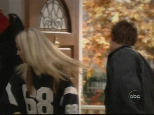 Charmed-Online_dot_nl-8SimpleRules-1x09-0725.jpg