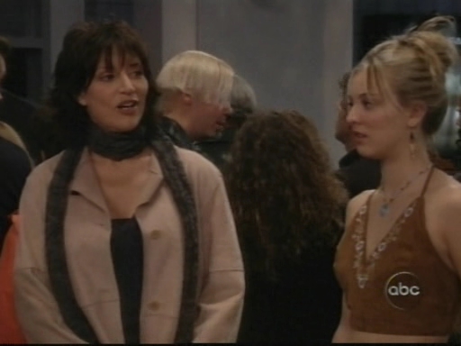 Charmed-Online_dot_nl-8SimpleRules-1x09-0786.jpg