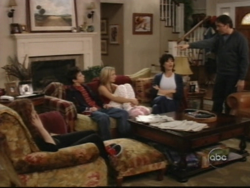 Charmed-Online_dot_nl-8SimpleRules-1x10-0212.jpg