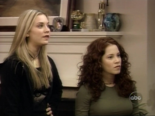 Charmed-Online_dot_nl-8SimpleRules-1x11-0142.jpg