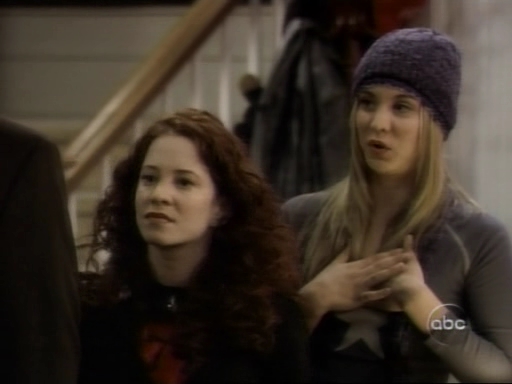 Charmed-Online_dot_nl-8SimpleRules-1x11-0493.jpg