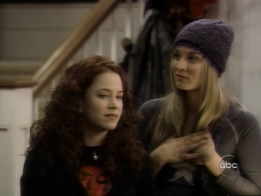 Charmed-Online_dot_nl-8SimpleRules-1x11-0495.jpg