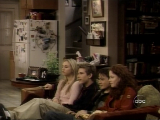 Charmed-Online_dot_nl-8SimpleRules-1x11-0505.jpg