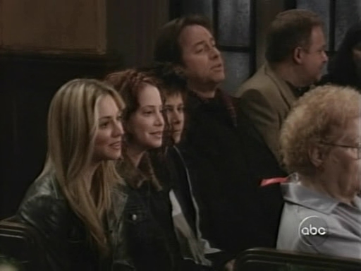 Charmed-Online_dot_nl-8SimpleRules-1x12-0957.jpg