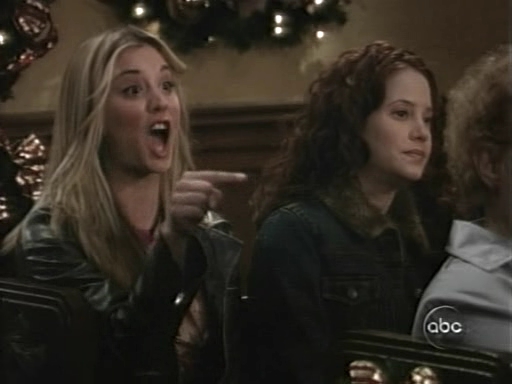 Charmed-Online_dot_nl-8SimpleRules-1x12-1048.jpg