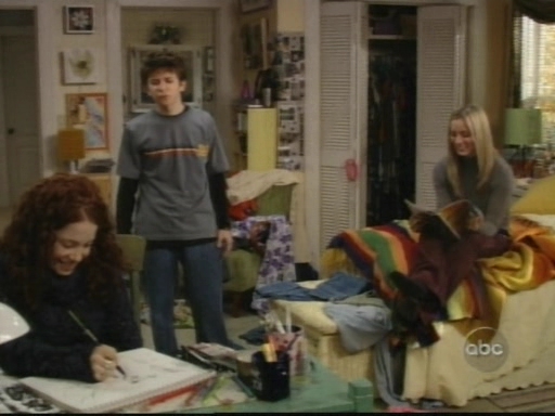 Charmed-Online_dot_nl-8SimpleRules-1x13-0222.jpg