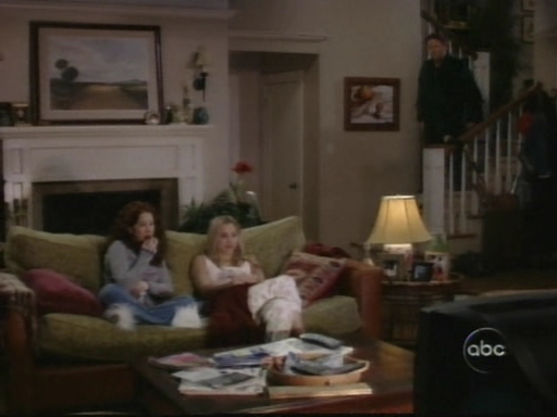 Charmed-Online_dot_nl-8SimpleRules-1x13-0802.jpg