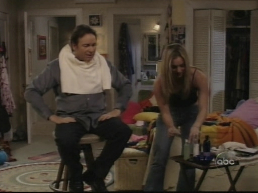 Charmed-Online_dot_nl-8SimpleRules-1x14-0994.jpg